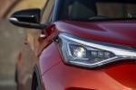 Toyota C-HR Hybrid Orange Edition 2019 года (UK)